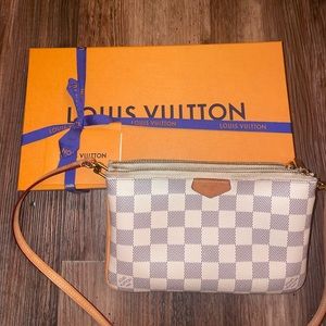 Louis Vuitton Crossbody